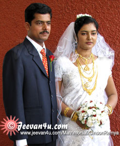 GINSON REMYA Marriage Pictures at St Marys Forane Church Chalakudy